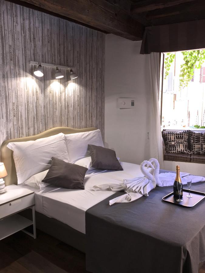 Do-Do Navona Suites Рим Стая снимка