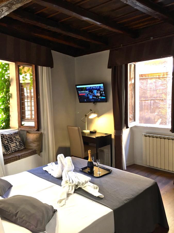Do-Do Navona Suites Рим Стая снимка
