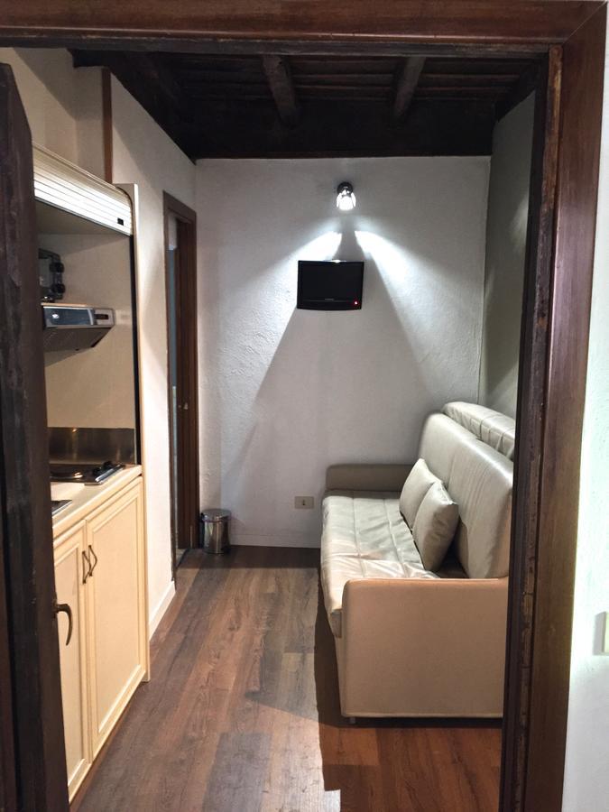 Do-Do Navona Suites Рим Стая снимка